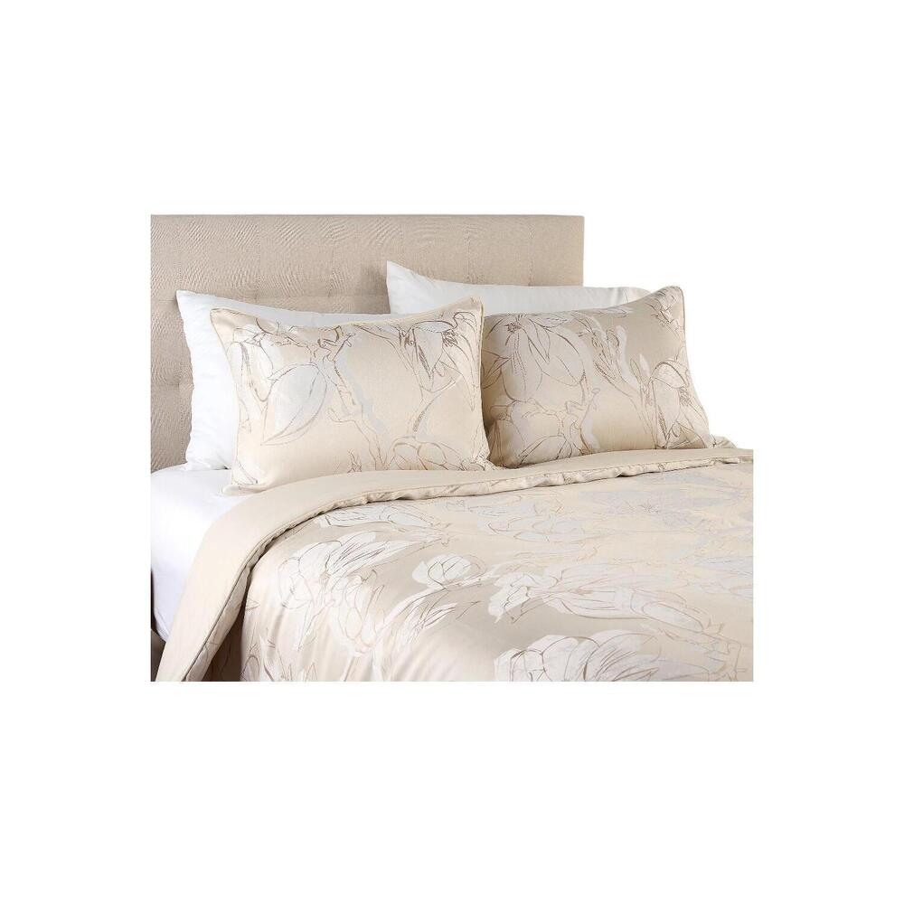 Northern Nights Layered Floral Jacquard Comforter & Sham Set Sand